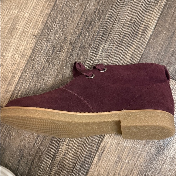 Issac Mizrahi Maroon Suede Ankle Boots Size 7 - Picture 6 of 8